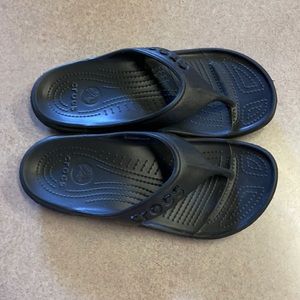 Women’s black Crocs